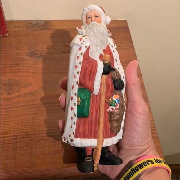 Vintage Traditions Porcelain Collectible Santa Claus - Santas Through the Ages - Picture 2 of 5